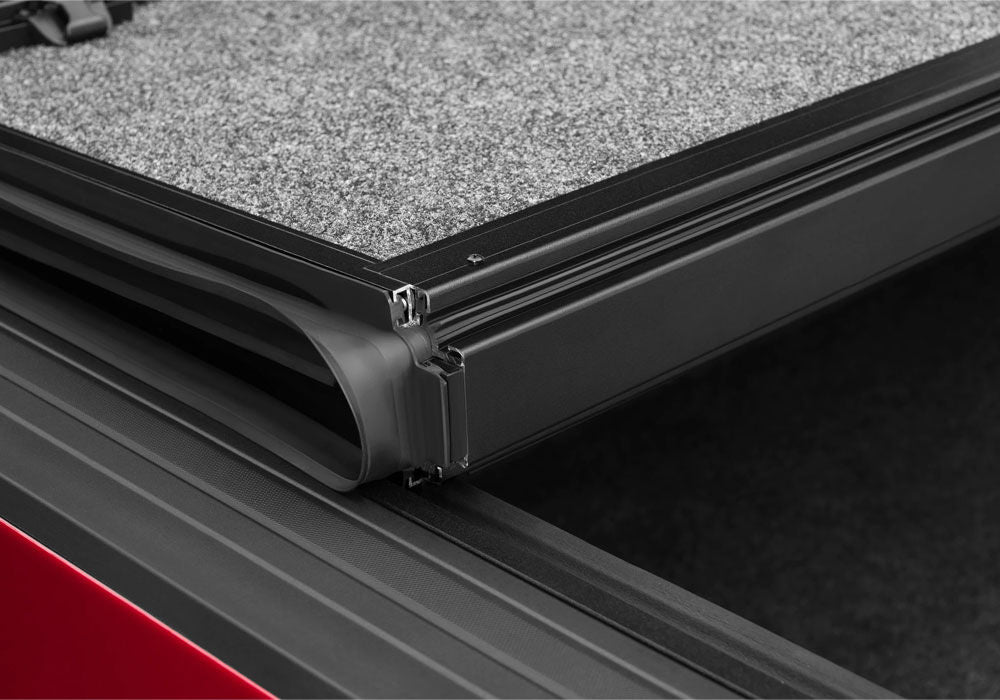 Tonneau Cover Fusion 2009-2018 (2019 Classic) Ram 1500/2010-2019 2500/3500 6 Foot 4 Inch Bed Without RamBox Bright Silver UnderCover