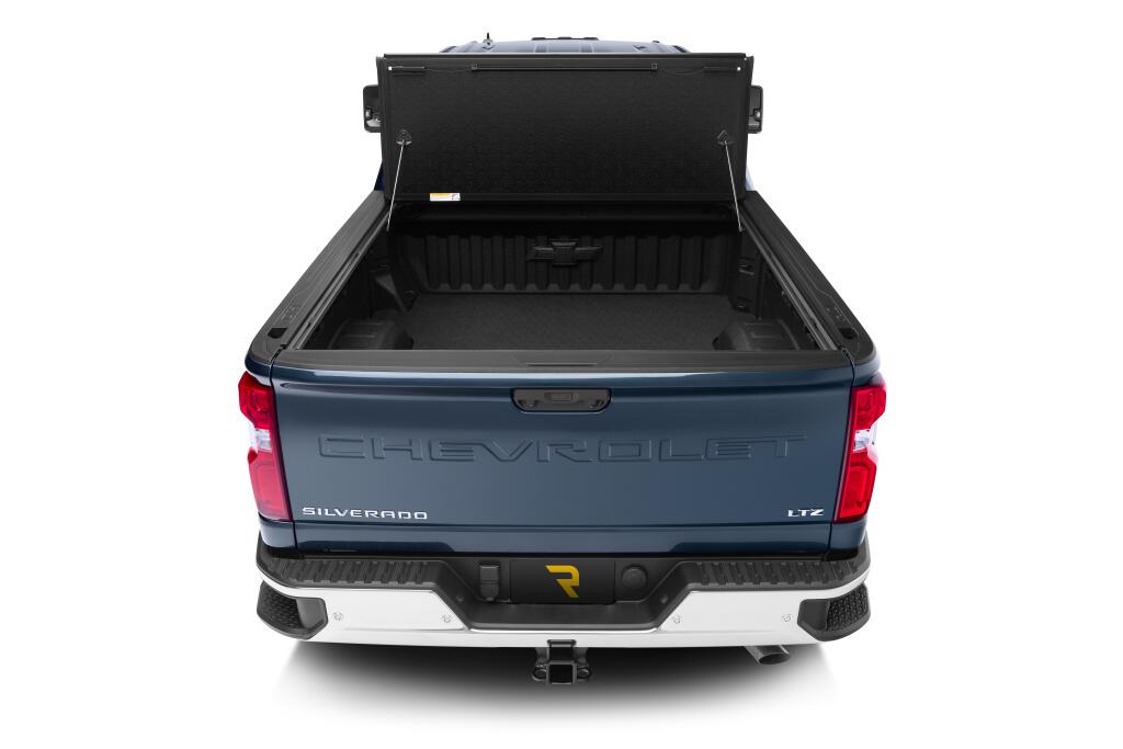 Tonneau Cover Armor Flex 2020-2026 Silverado/Sierra 2500 HD/3500 HD 6 Foot 10 Inch Bed Black Textured UnderCover