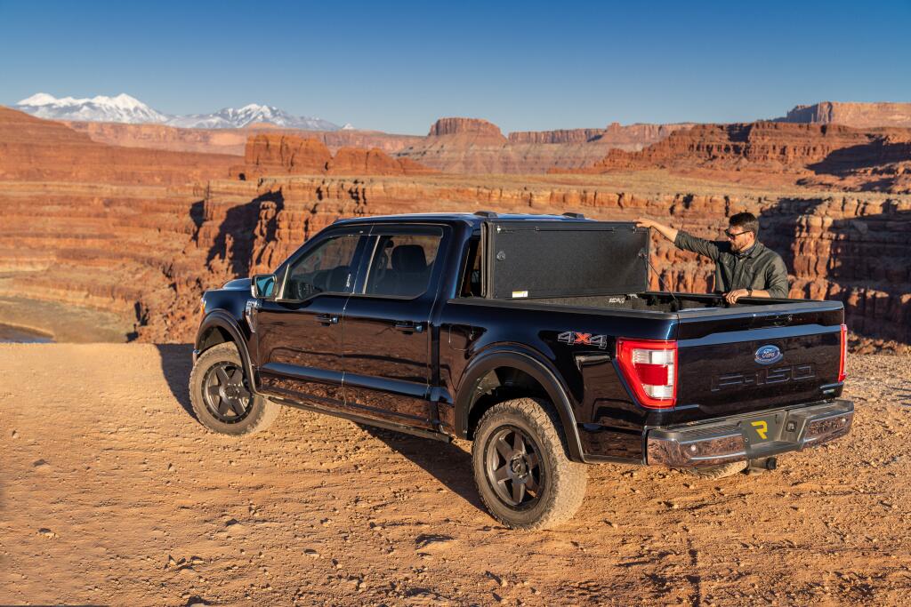 Tonneau Cover Armor Flex 2022-2026 Ford Maverick Black Textured UnderCover