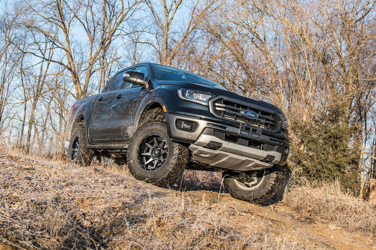 3.5 Inch Lift Kit FOX 2.5 Coil-Over Ford Ranger 19-23 4WD - FOX 2.0 Performance Series / Cast Aluminum
