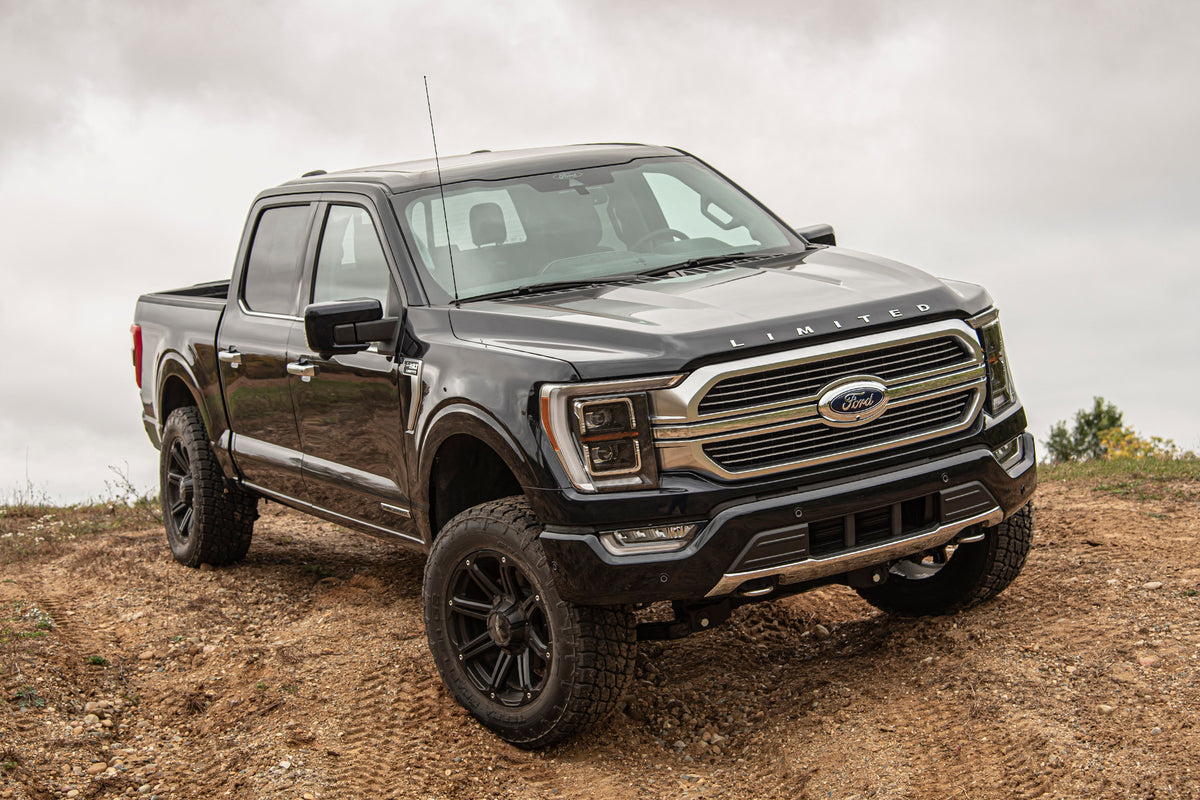 21-25 Ford F-150 4WD, 4 Inch Suspension Lift Kit - 2 Inch Block Kit / FOX 2.0 Performance Series