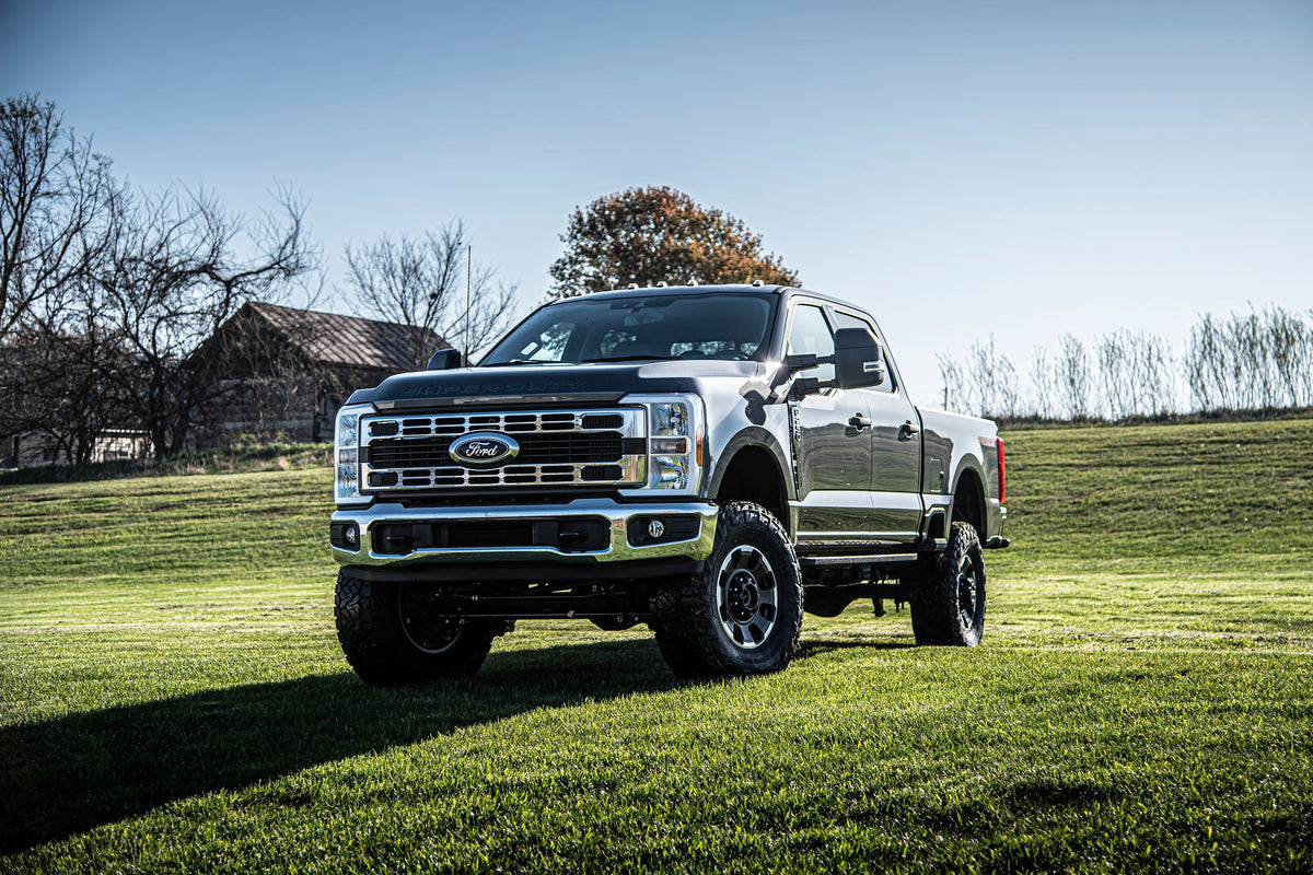 23-26 Ford F-250/F-350 4WD 5 Inch 4-Link Suspension Lift Kit, Diesel - 3 Inch Block Kit With Overload / FOX 2.5 Performance Series HTO