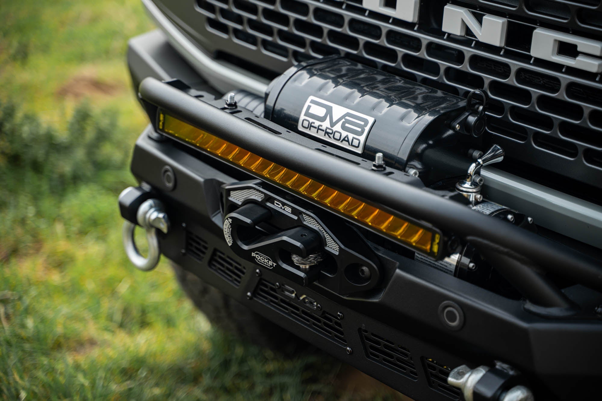 20 Inch Elite Series Amber LED Light Bar Single Row DV8 Offroad