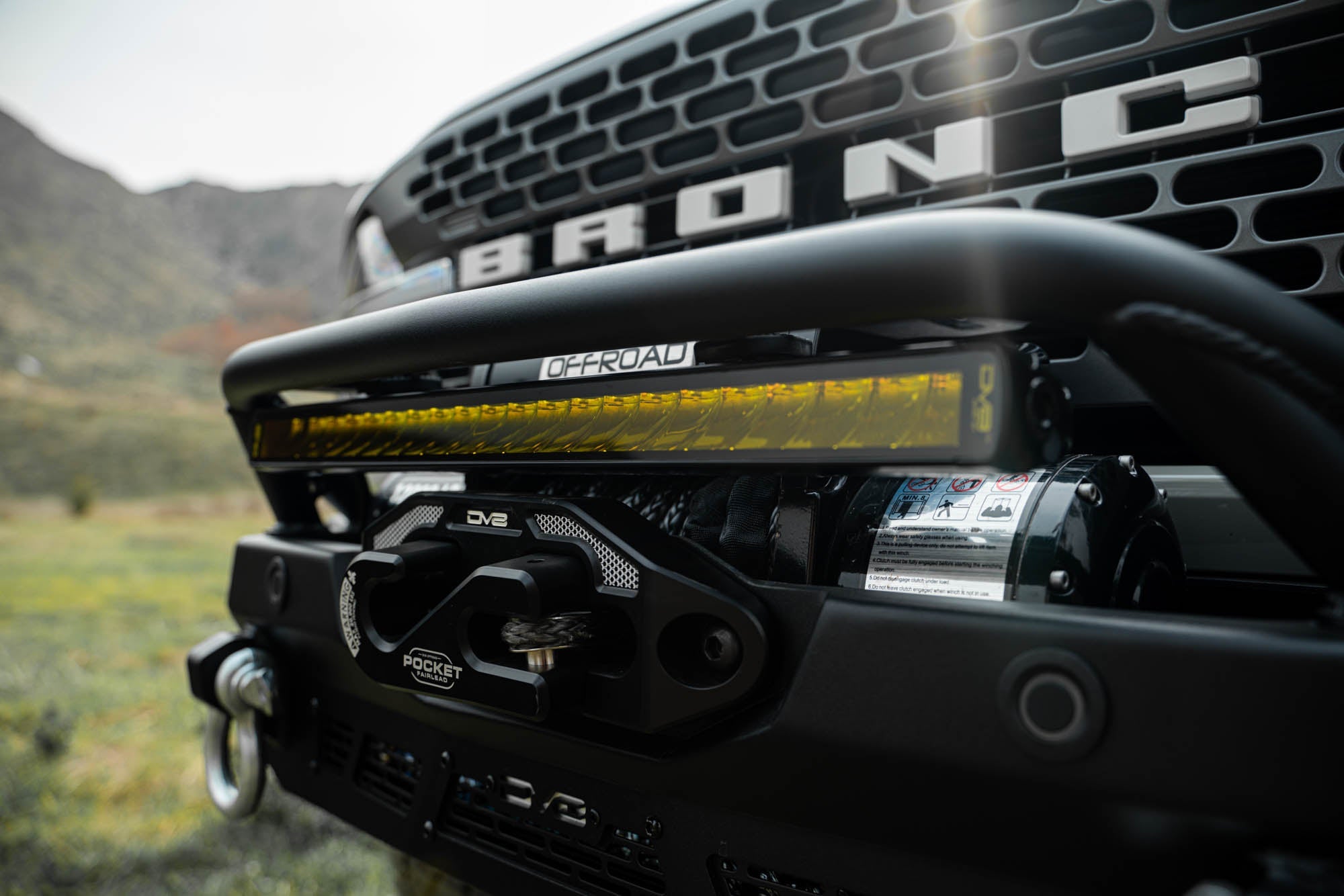 20 Inch Elite Series Amber LED Light Bar Single Row DV8 Offroad