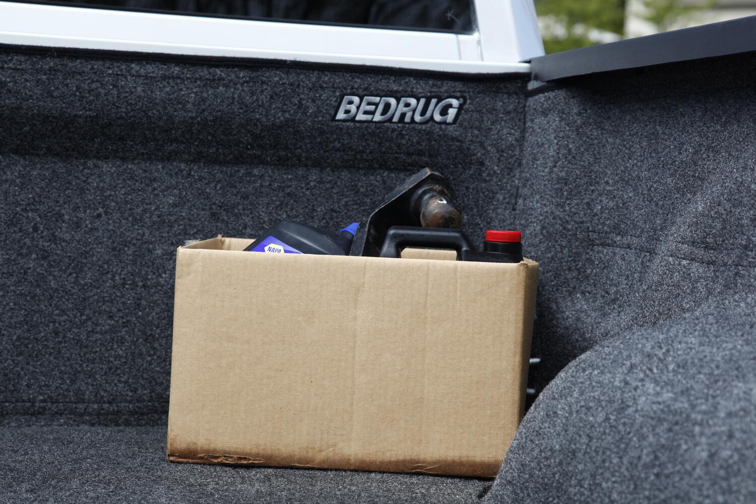 2002-18 (19-23 Classic) Ram 1500/ 2003-24 2500/3500 6'4 inch w/o RamBox Complete Truck Bed Liner 3/4 Inch Thick Floor 1/4 Inch Thick Side Walls Incl. Bulkhead And Tailgate w/o Bed Rail Storage Charcoal BedRug