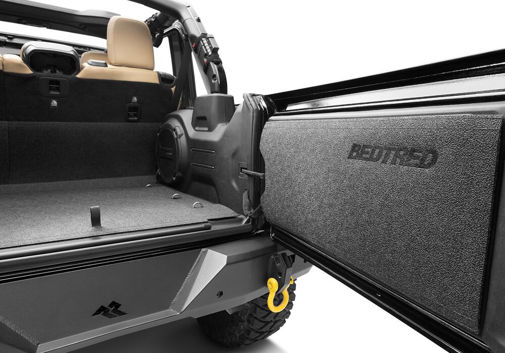 Jeep Bedtred 18+ JL 4 Door Bedtred 6 PC Rear Kit With Gap Hider Charcoal BedRug