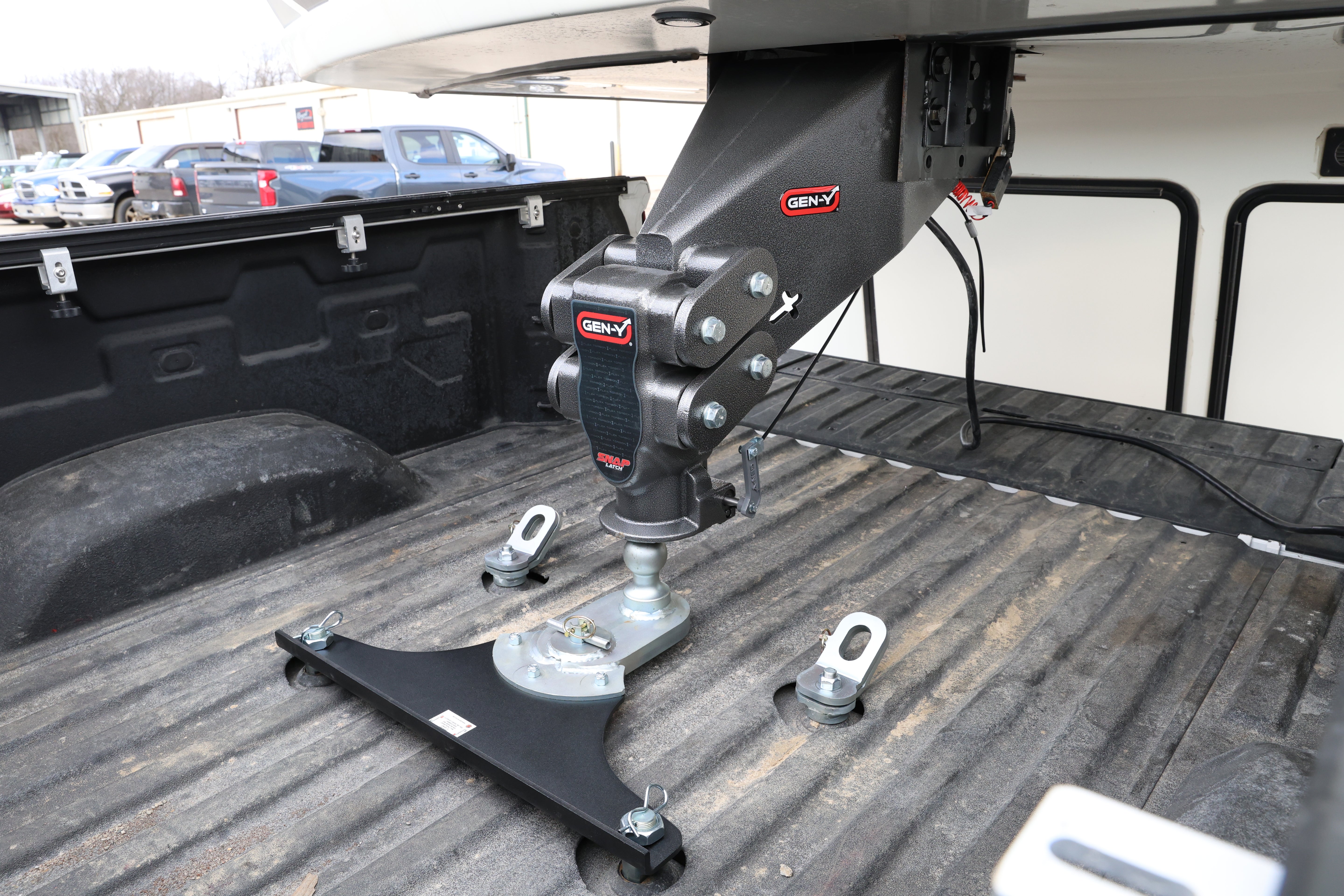 GEN-Y Hitch EXECUTIVE TORSION-FLEX Auto Latch Rhino Fifth Wheel Pin Box Replacement with Gooseneck 2 5/16" Coupler 1.5K - 4.5K pin weight range 30K Towing