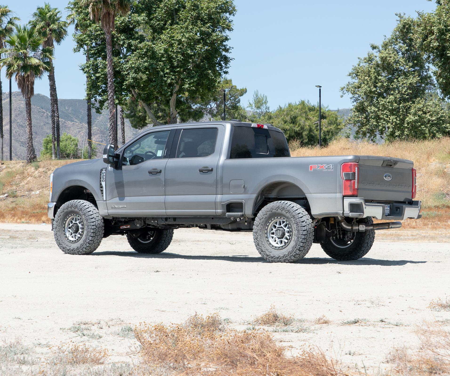 E-Venture System Base 3.5 Lift 2023+ Ford F250/F350 Diesel Carli Suspension