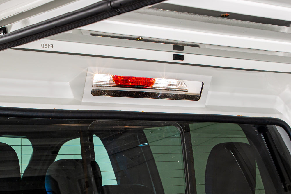 RAM 1500 Truck Bed Cap SmartCapEVOc Commercial OEM White For 19-26 RAM 1500 6.4 Foot Standard Bed SmartCap