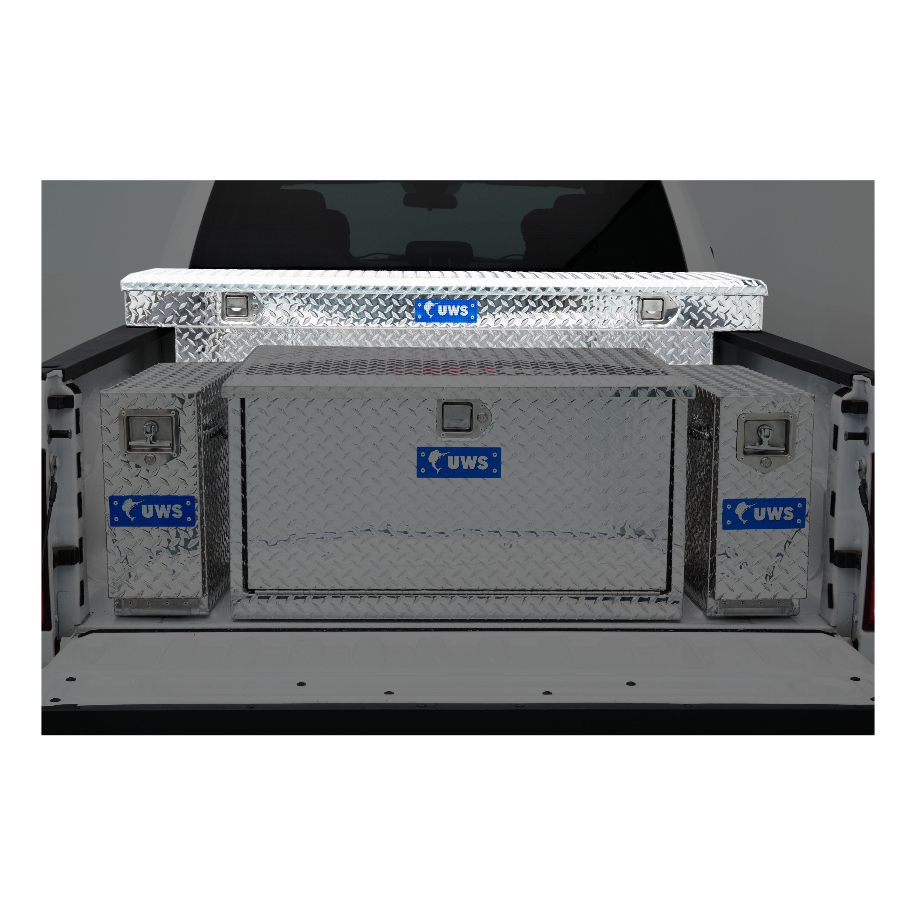 UWS EC50007 69-Inch Heavy-Wall Aluminum Truck Tool Box, RigidCore Lid