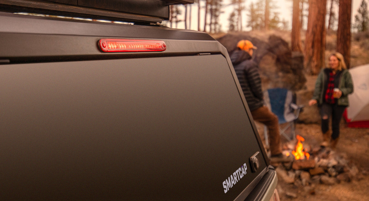 Truck Bed Cap SmartCapEVOd Defender Matte Black For 19-26 Chevrolet Silverado/GMC Sierra 1500 5.8 Foot Short Bed RSI SmartCap