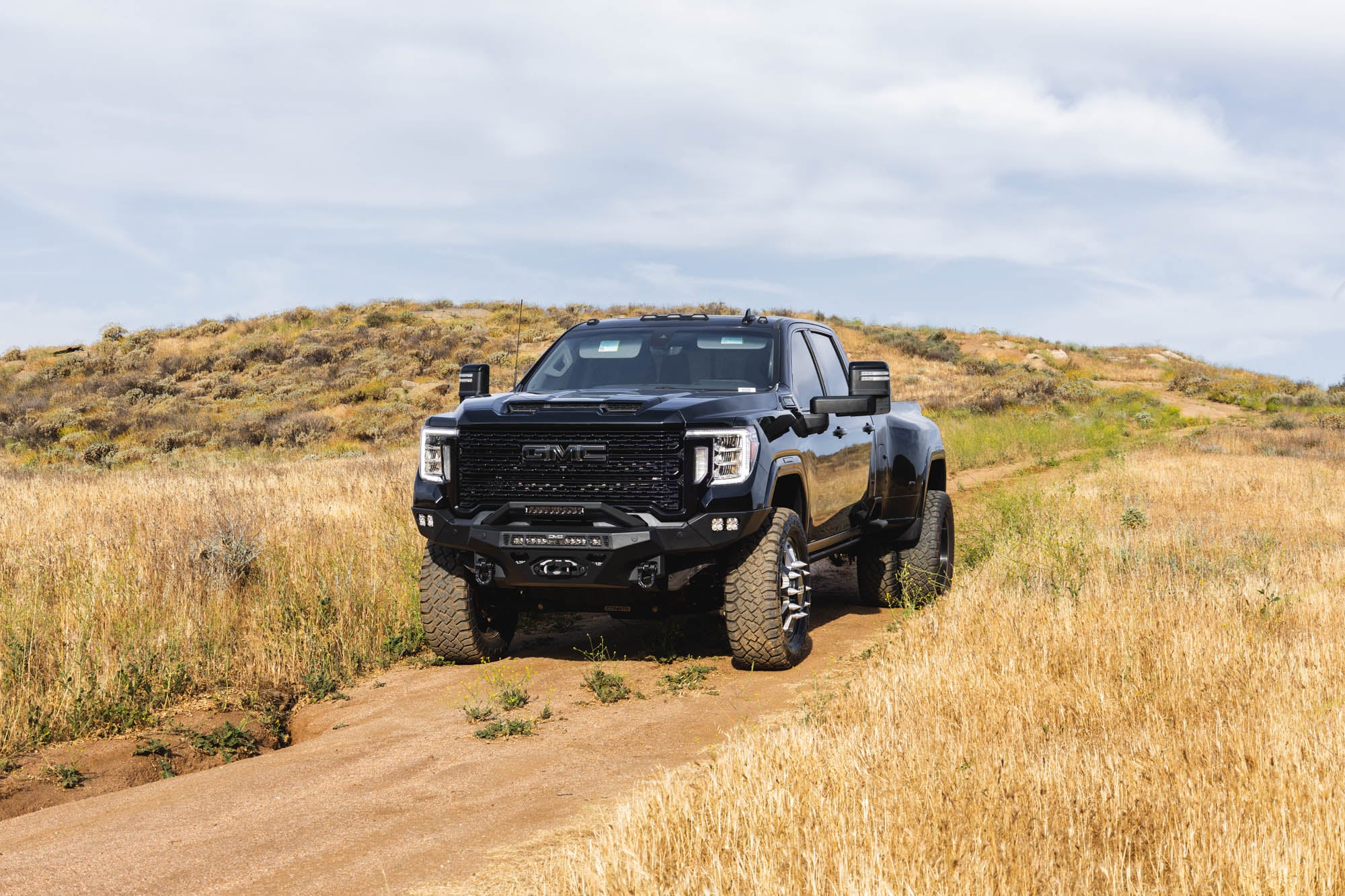 2020 2023 GMC Sierra 2500/3500 Spec Series Front Bumper DV8 Offroad