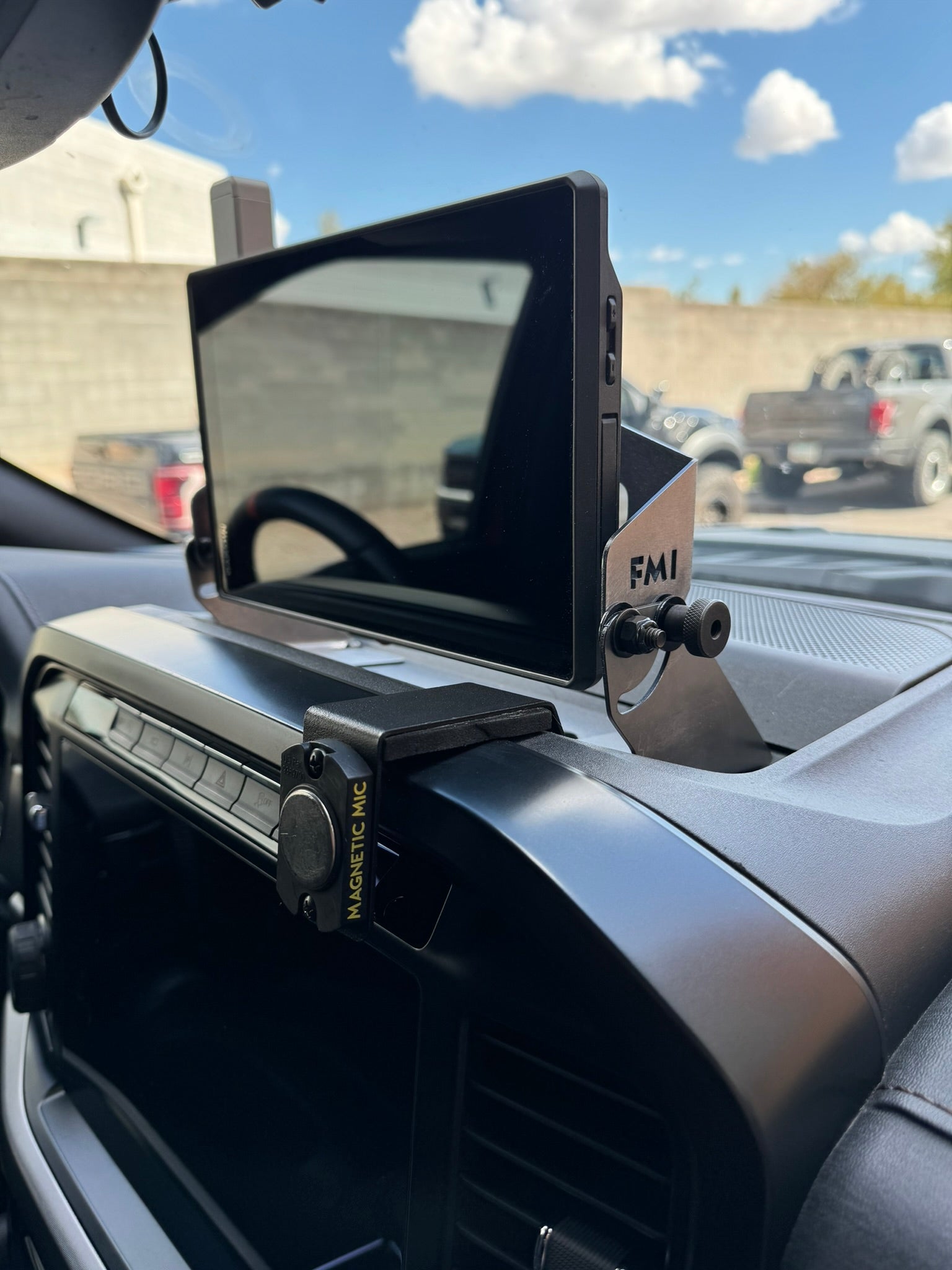 Foutz Motorsports Center Dash Fold Down GPS mount - Garmin TREAD XL 2021-2026 Ford F-150 Raptor 2021-2026 Ford F-150 2023-2026 Ford F-150 Raptor R