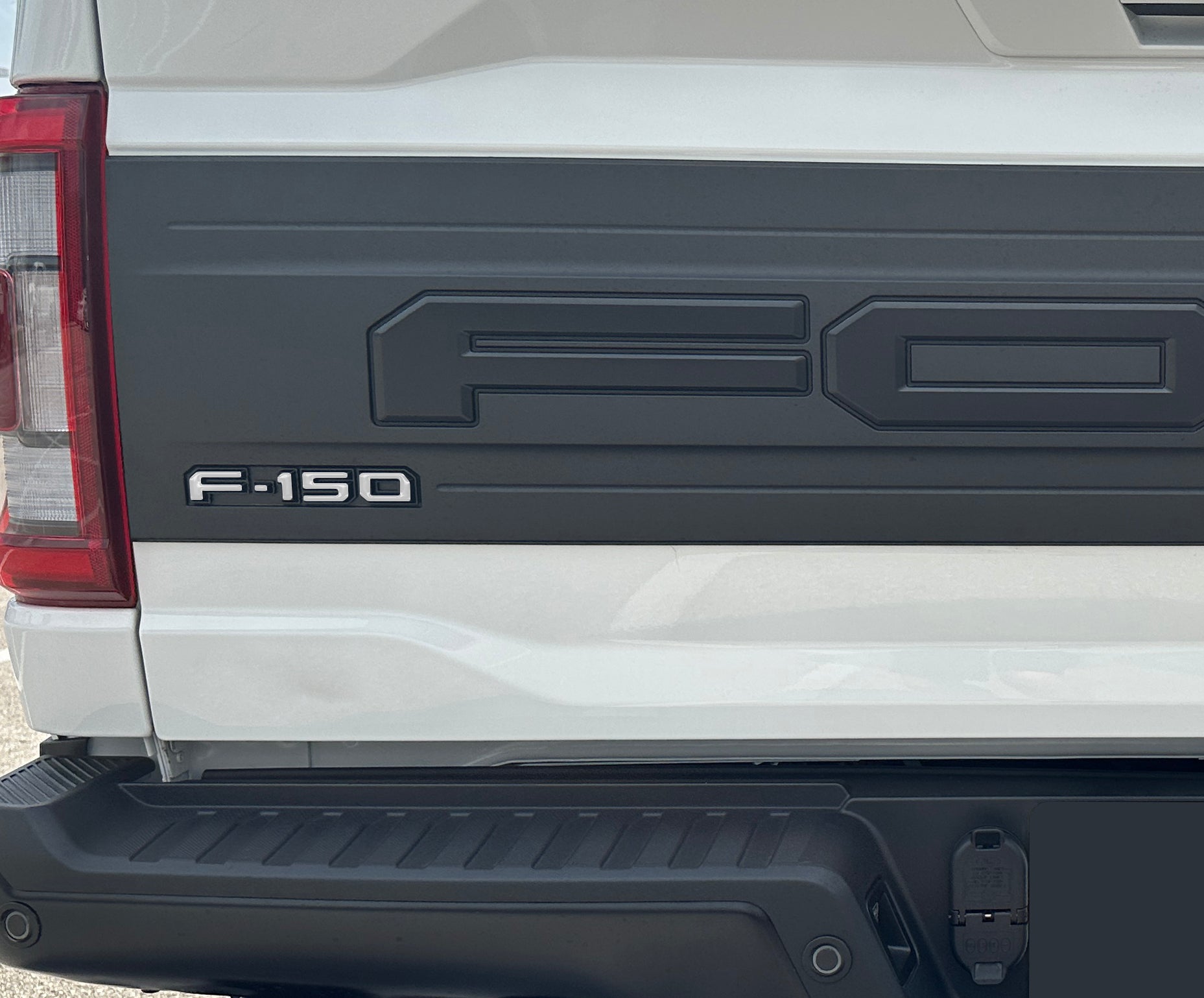 Tailgate Applique F-150 Emblem Overlays Fits 2021-2026 Ford F-150 Raptor/King Ranch/Platinum/Limited