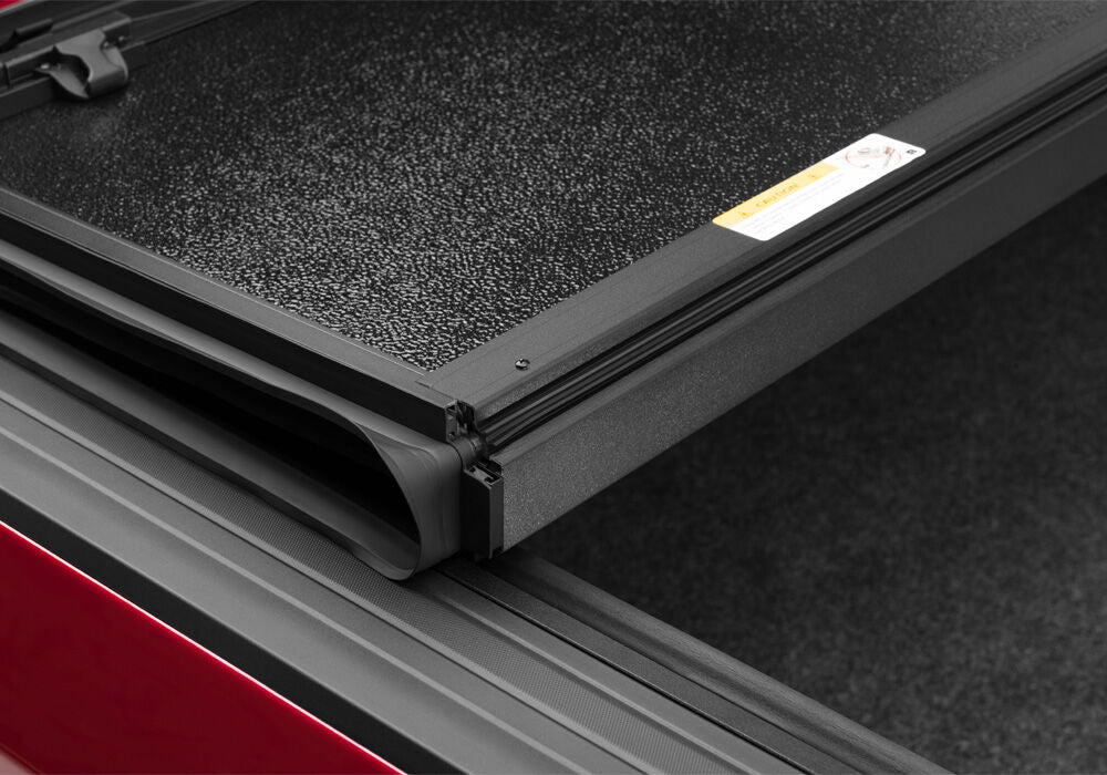 Tonneau Cover Flex 2019 (New Body Style) 2026 Chevrolet Silverado/GMC Sierra (Without CarbonPro Bed) 5 Foot 9 Inch Bed Crew/Ext With Or Without MultiPro Tailgate Black Textured UnderCover