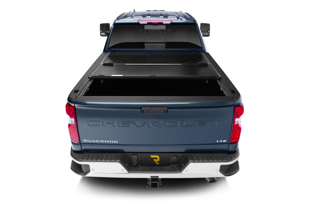 Tonneau Cover Flex 2020-2026 Silverado/Sierra 2500 HD/3500 HD 6 Foot 10 Inch Bed Black Textured UnderCover