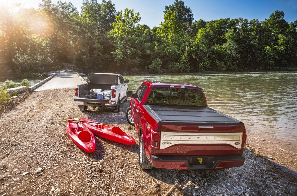 Tonneau Cover Flex 2024-2026 Toyota Tacoma 6 Foot 2 Inch Bed Black Textured UnderCover