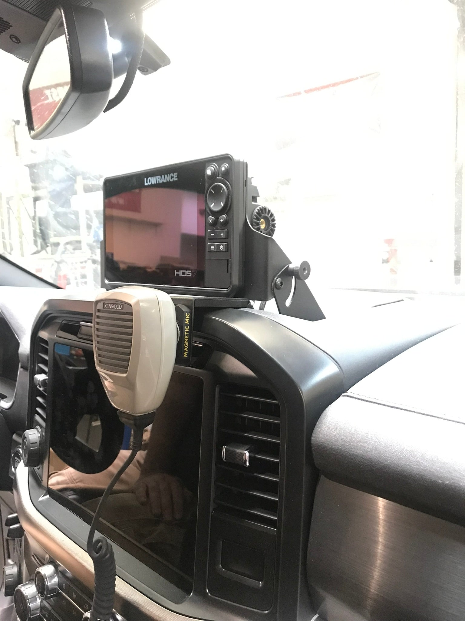 Foutz Motorsports Center Dash Fold Down GPS mount- HDS7 Carbon 2021-2023 Ford F-150 Raptor 2021-2026 Ford F-150 2023 Ford F-150 Raptor R