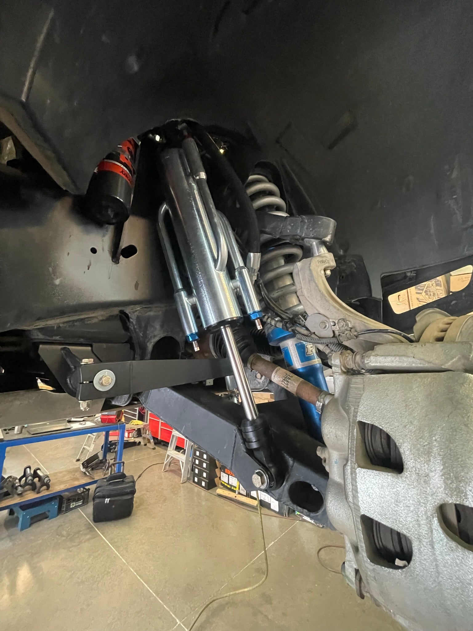 Foutz Motorsports Mid Travel Front Suspension Kit, with Fabricated Upper Arm 2017-2020 Ford F-150 Raptor