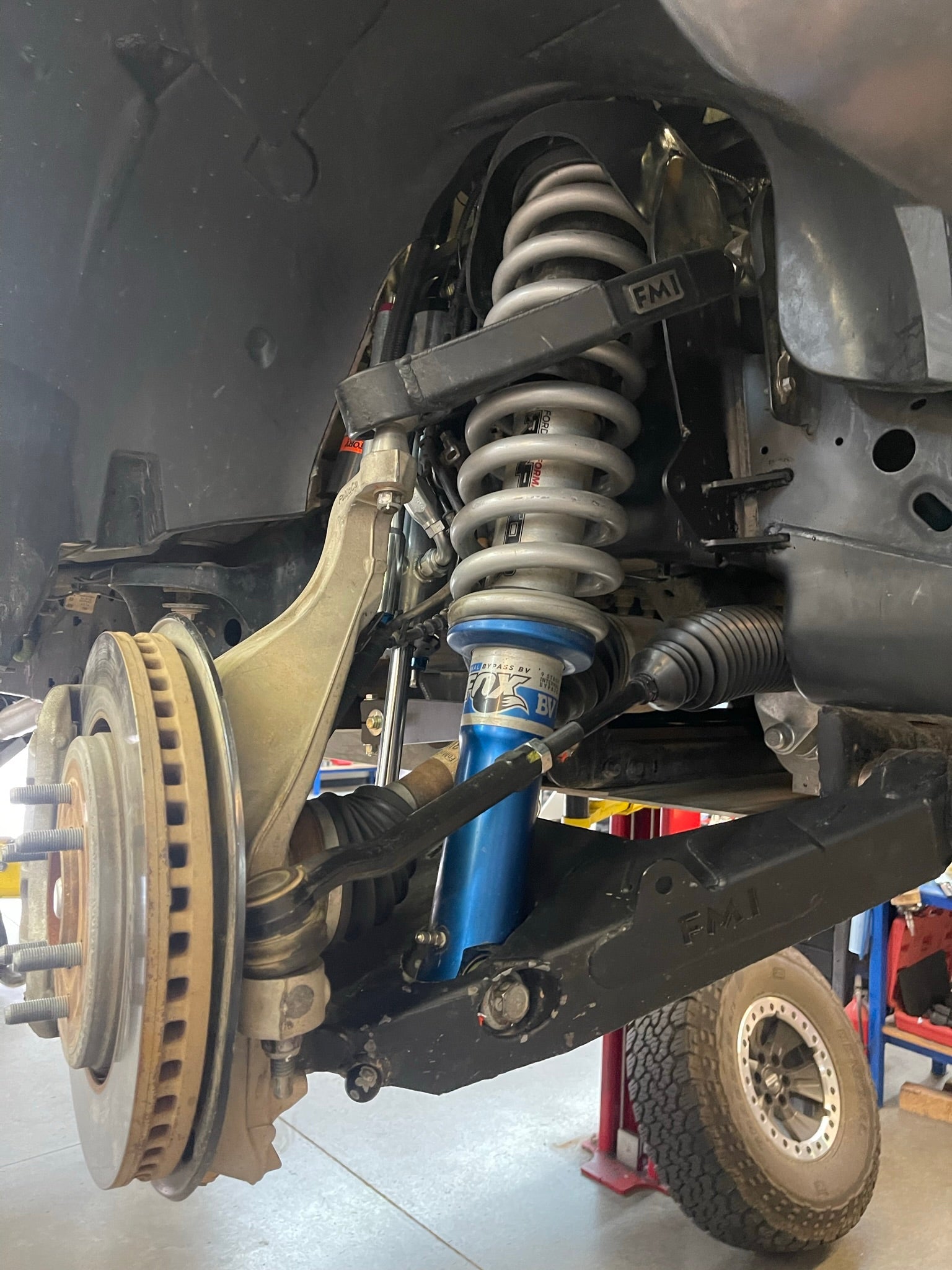 Foutz Motorsports Mid Travel Front Suspension Kit, with Fabricated Upper Arm 2017-2020 Ford F-150 Raptor