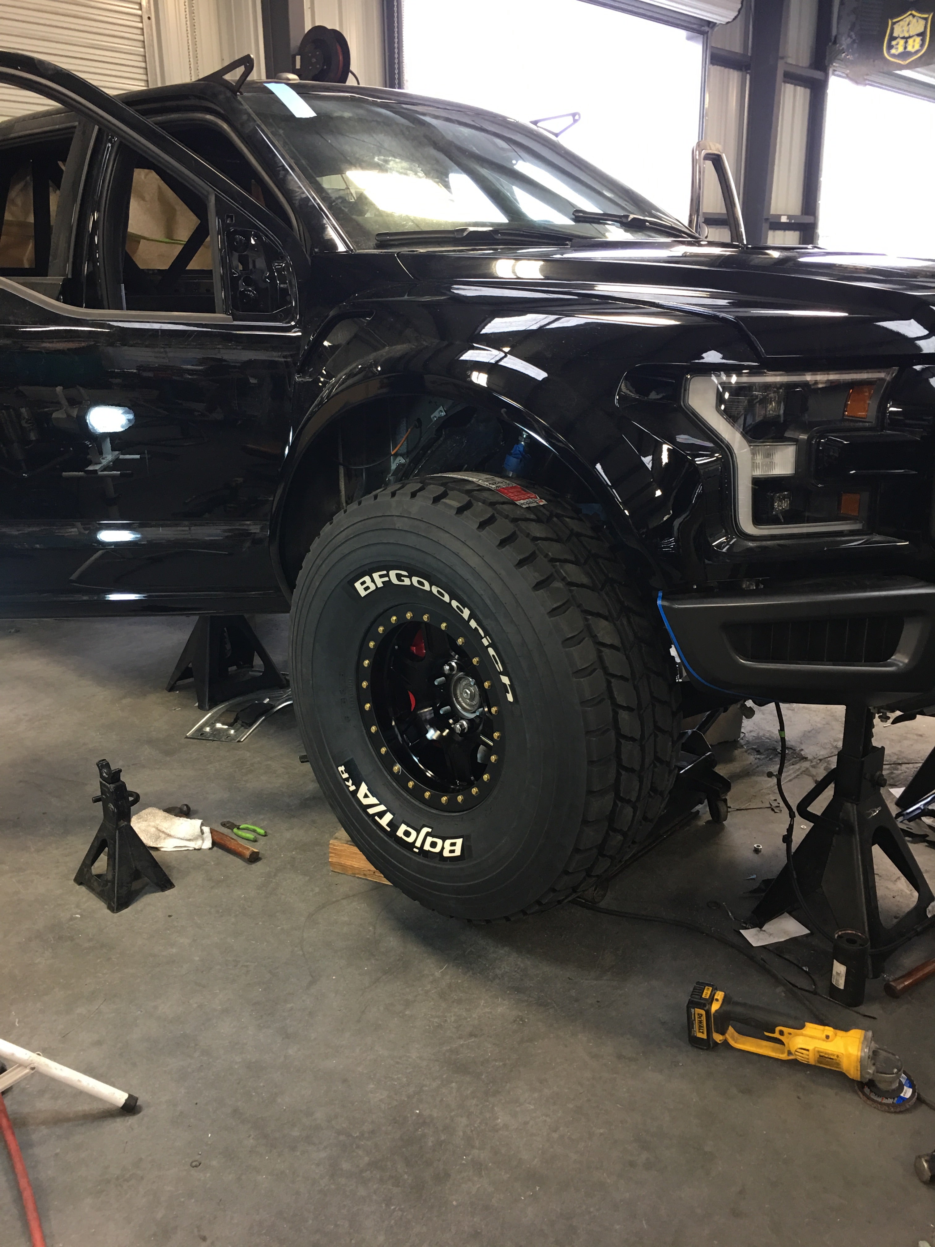 Foutz Motorsports Long Travel Front Suspension Kit 2017-2026 Ford F-150 Raptor 2023-2026 Ford F-150 Raptor R