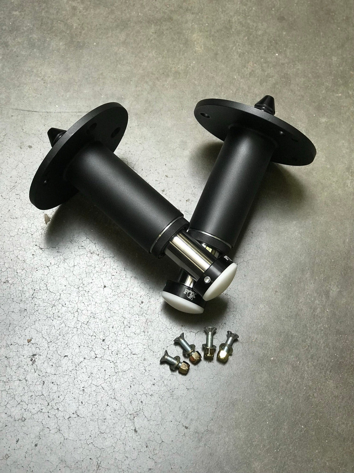 Foutz Motorsports Rear Bump Stop Kit (with Optional) Hydraulic Bump Stops 2025-2026 Ram 1500 RHO