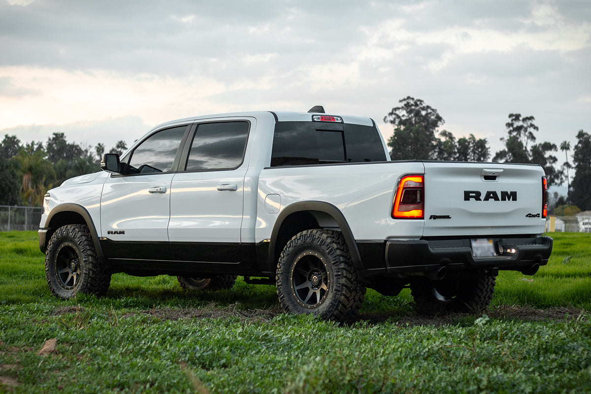 19-Up RAM 1500 2/4WD 0-1.5 Inch Stage 5 Suspension System W Tubular UCA Icon Vehicle Dynamics