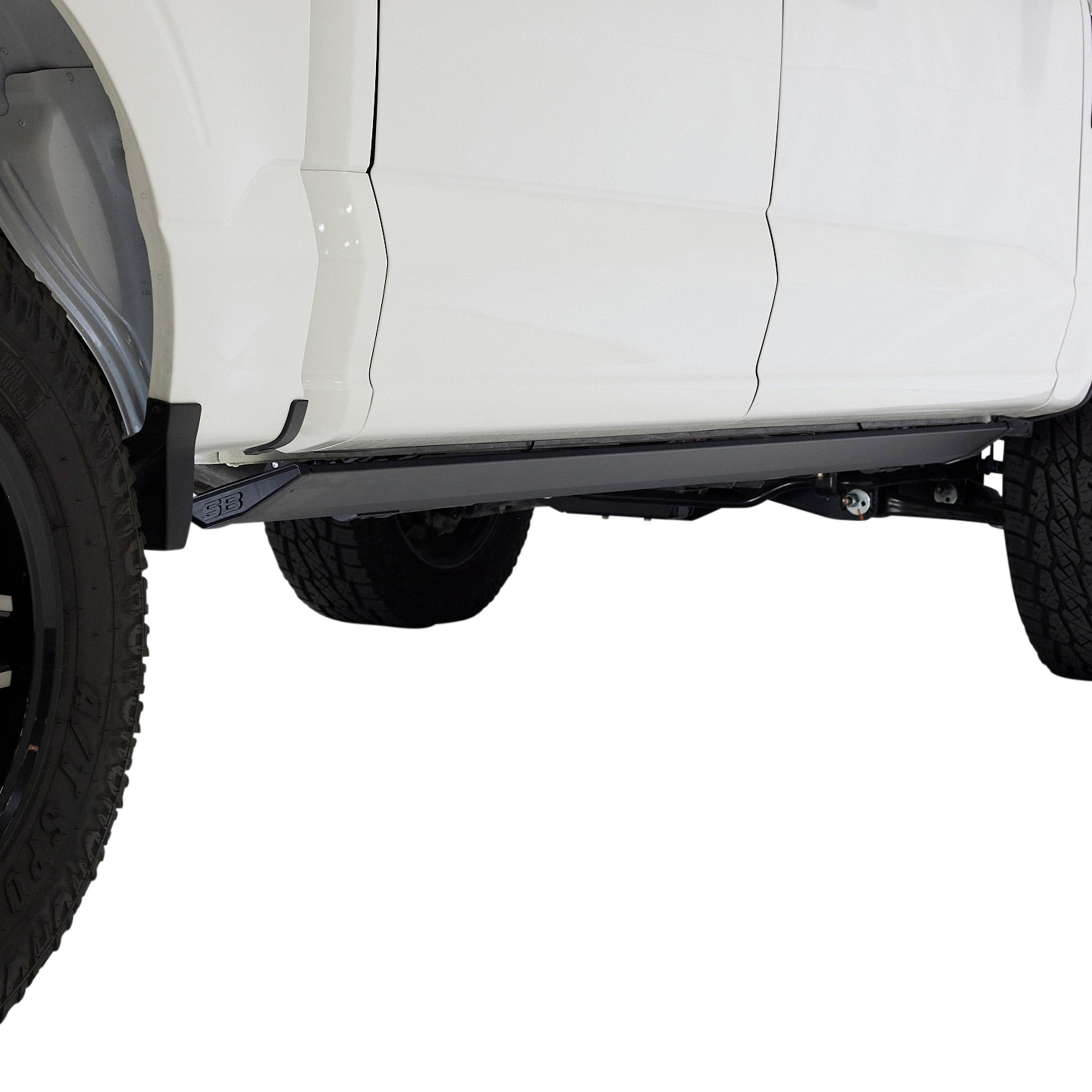 Command Series Dual Motor Auto Steps 2015-2023 Ford F-150/F-250/F-350 Super Duty Smittybilt