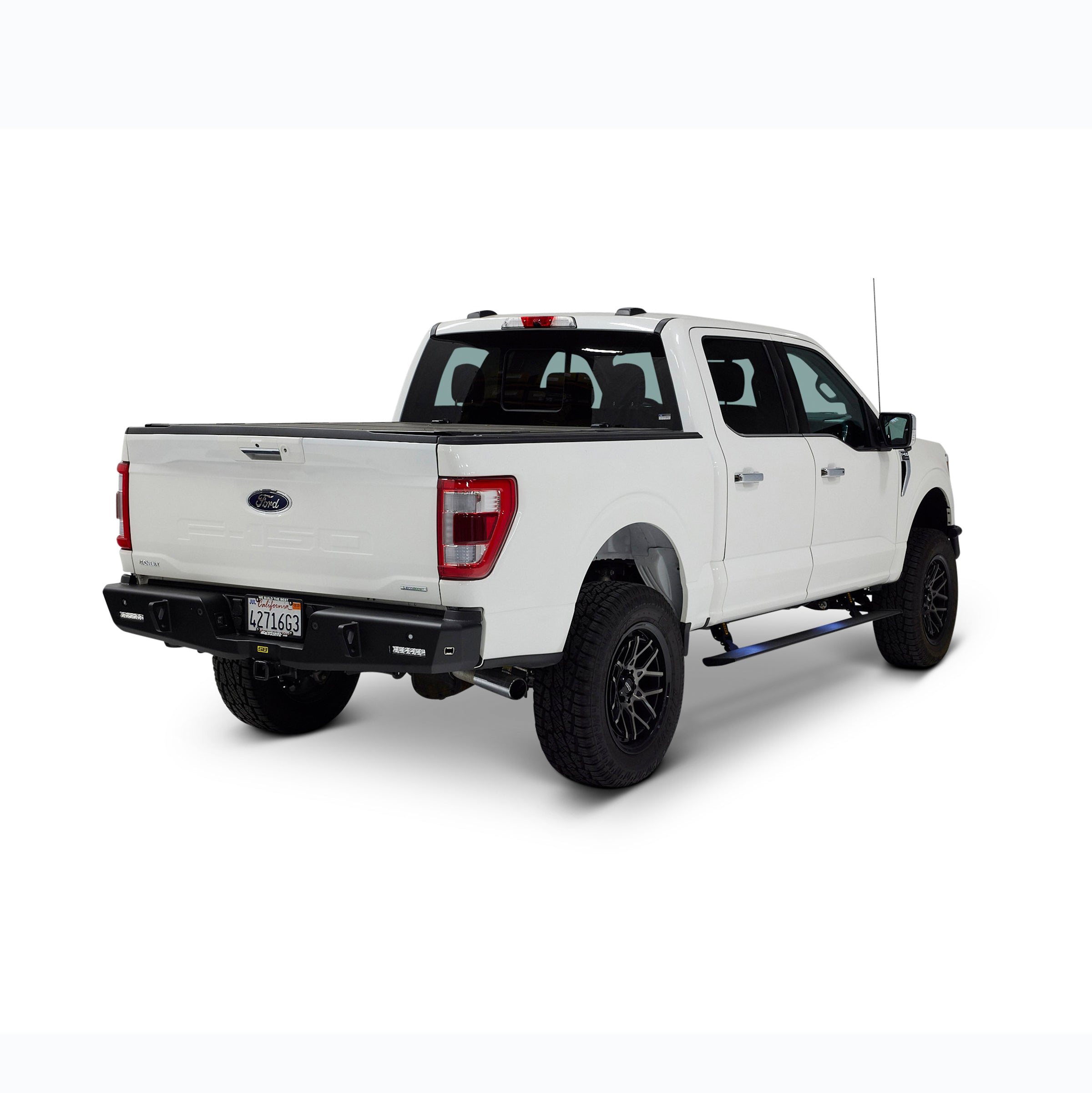 Command Series Dual Motor Auto Steps 2015-2023 Ford F-150/F-250/F-350 Super Duty Smittybilt