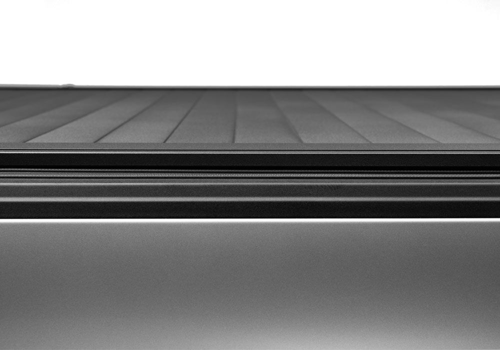 RetraxPRO with EZ-Off FRC-4000 Retractable Tonneau Cover Industrial Strength Aluminum Construction 2004-2024 Nissan Titan Crew Cab 5' 7 inch Bed with or without Utili-Track System