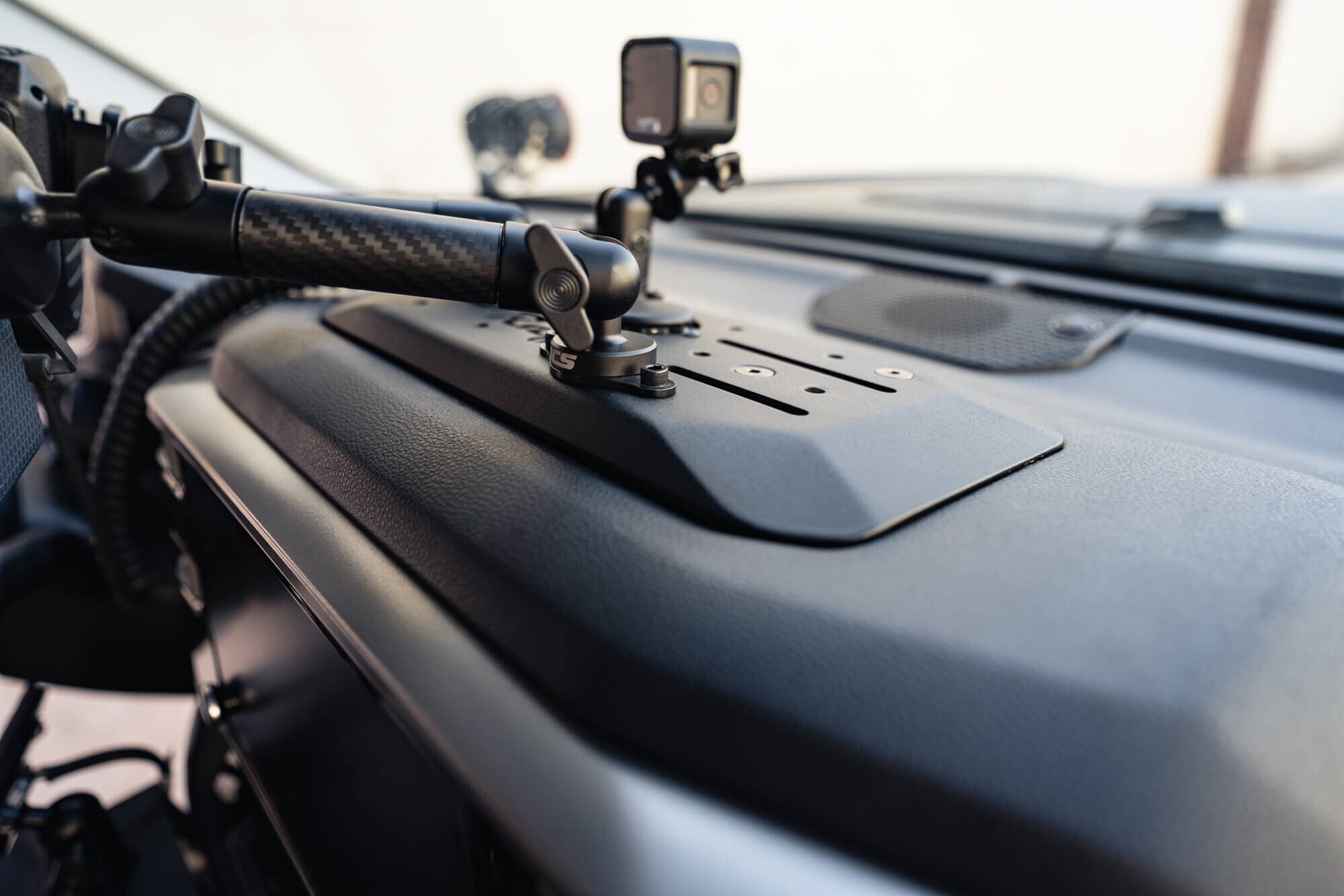 3rd Gen Tundra Digital Device Dash Mount Rago Fabrication