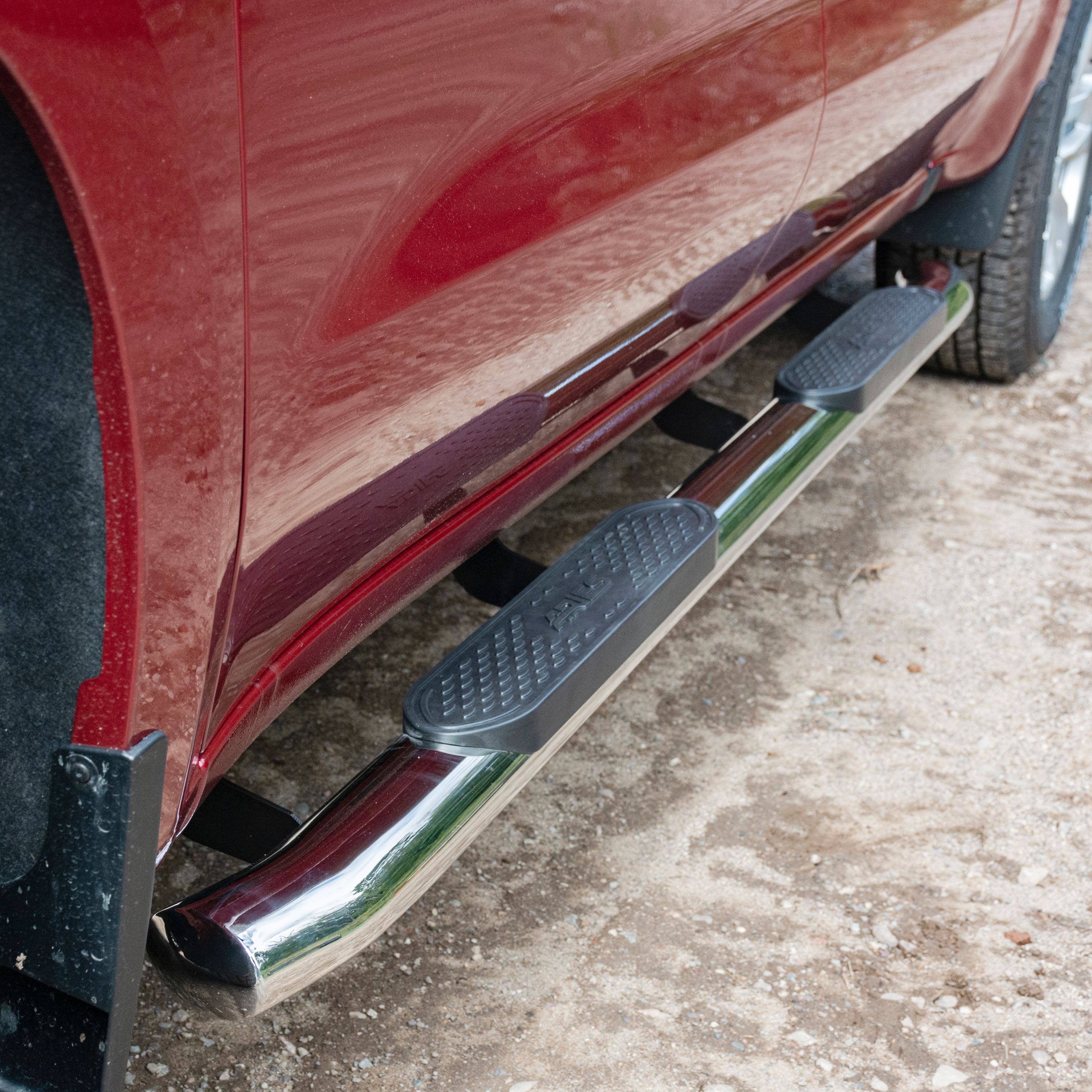 ARIES 4" Polished Stainless Oval Side Bars, 2019-2026 Chevy/GMC Silverado/Sierra 1500, 2020-2026 Chevy/GMC Silverado/Sierra 2500HD/3500HD