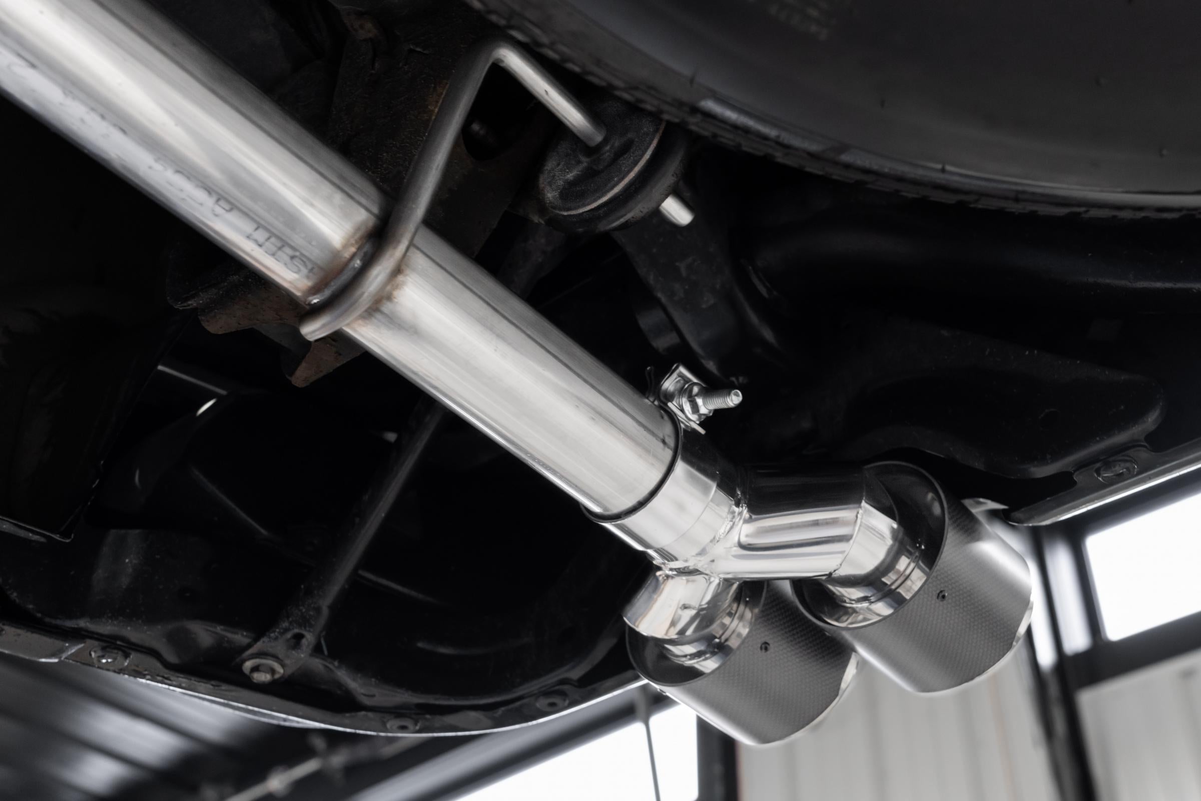 3.0 inch Cat-Back 2.5 inch Dual Split Rear Quad Carbon Fiber Tips 4.0 inch OD Dual Out 19-up Silverado/Sierra 1500 MBRP