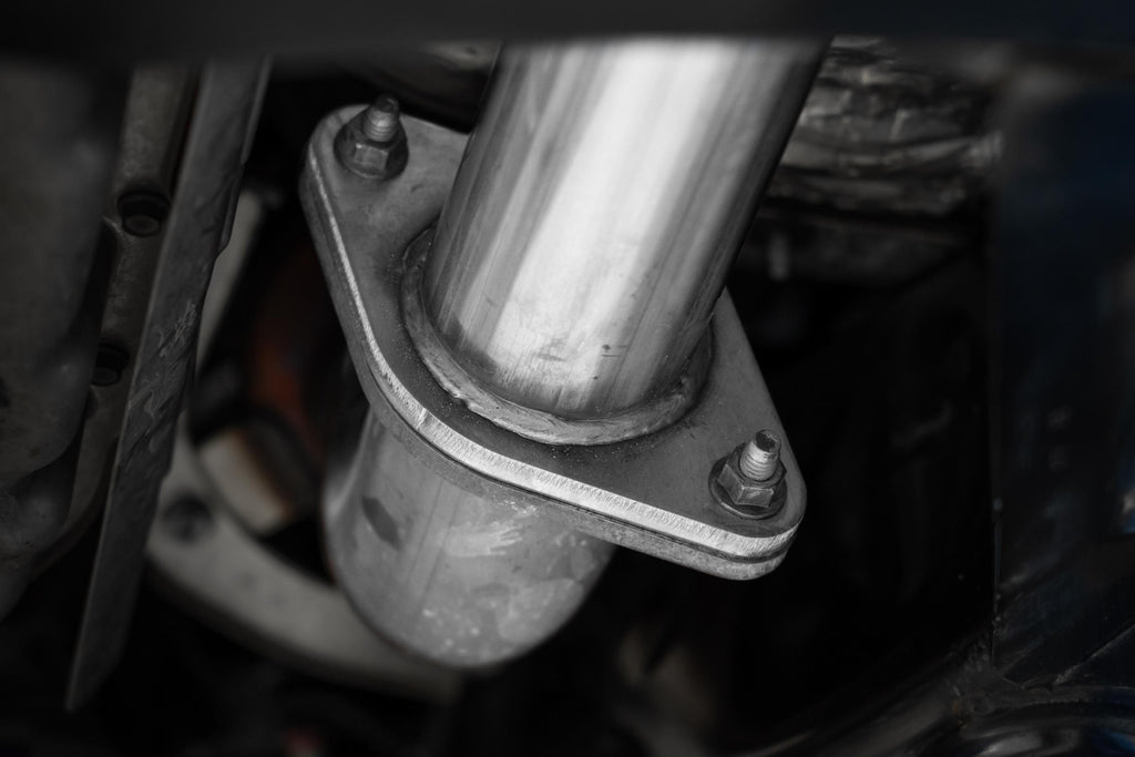 2023-Up Colorado/Canyon 2.7L Black-Coated Aluminized Steel 3 Inch Cat-Back Exhaust Single Side Exit with Tip Armor BLK MBRP