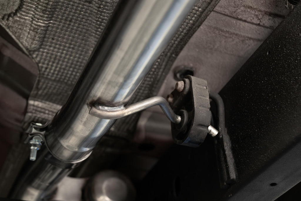 2019-Present Silverado/Sierra 1500 2.7L Aluminized Steel 3 Inch Cat-Back Single Side Exit Armor Lite MBRP