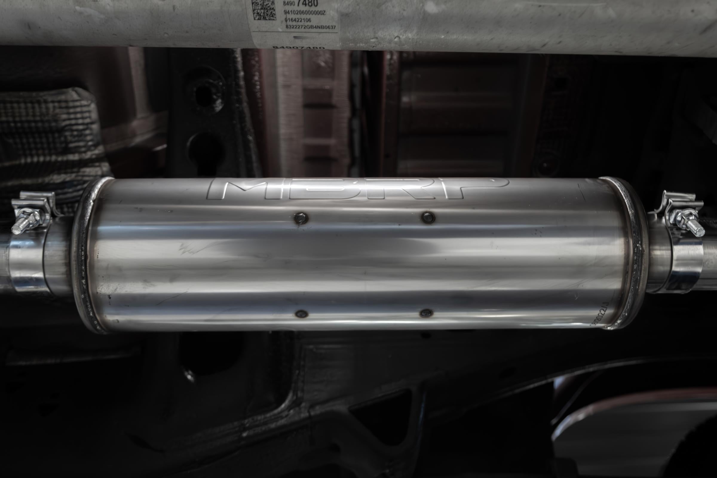 2019-up Silverado/Sierra 1500 2.7L Armor Lite Aluminized Steel 3 Inch Cat-Back, 2.5 Inch Dual Split Rear Exit MBRP