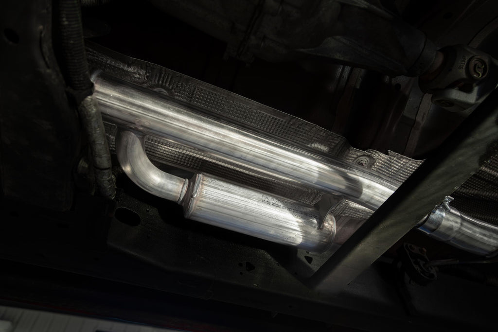 2019-Up Silverado/Sierra 1500 2.7L Armor BLK, Aluminized Steel 3 Inch Cat-Back, 2.5 Inch Dual Split Rear Exit MBRP