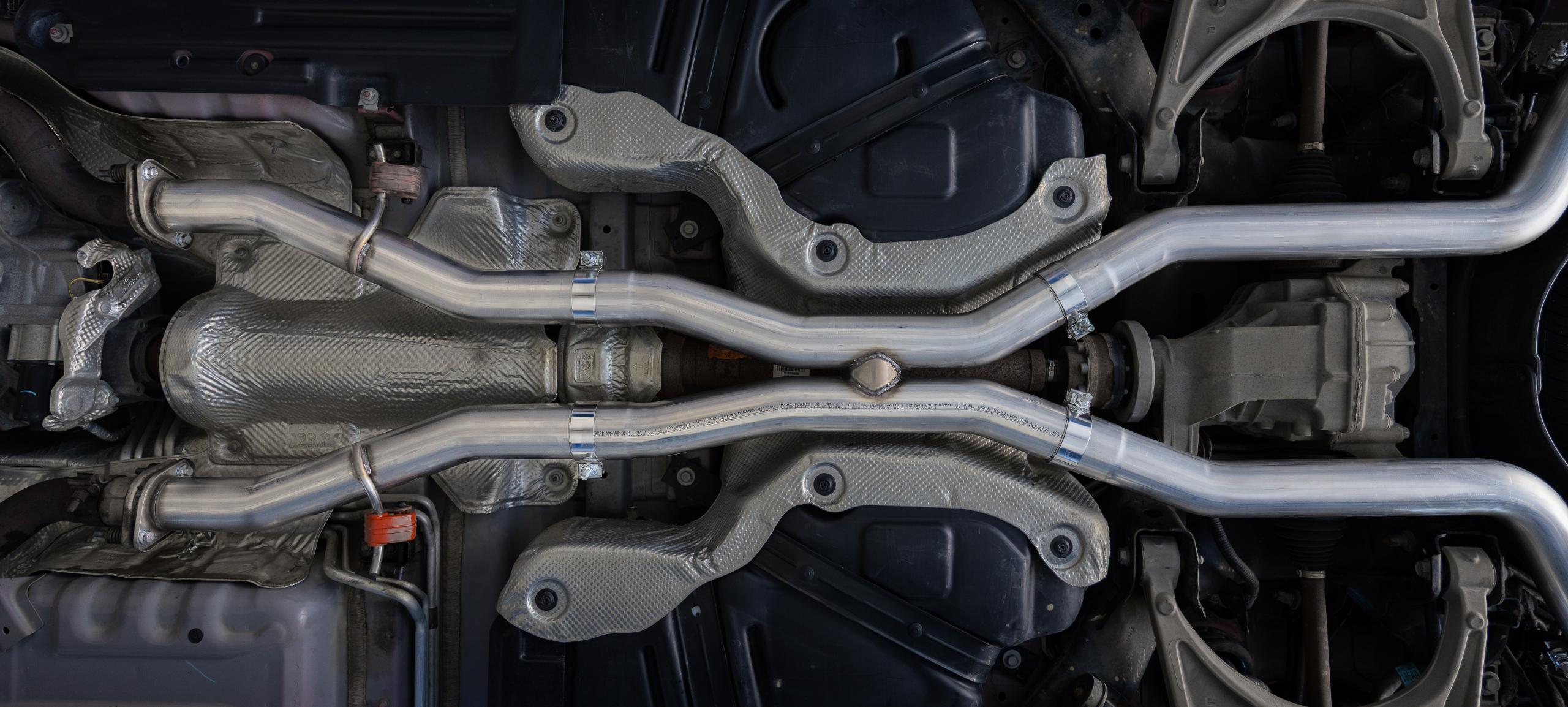11-Present Dodge Durango 5.7L, Armor Pro 3-Inch Cat-Back Dual Split Rear with CF Tips, Street Profile MBRP
