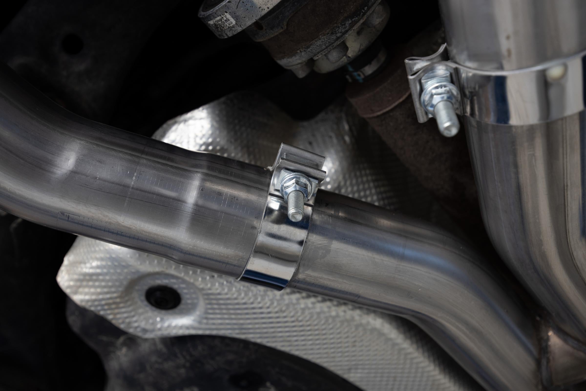 11-Present Dodge Durango 3.6L, Armor Lite 3-Inch Cat-Back Dual Split Rear, Street Profile MBRP