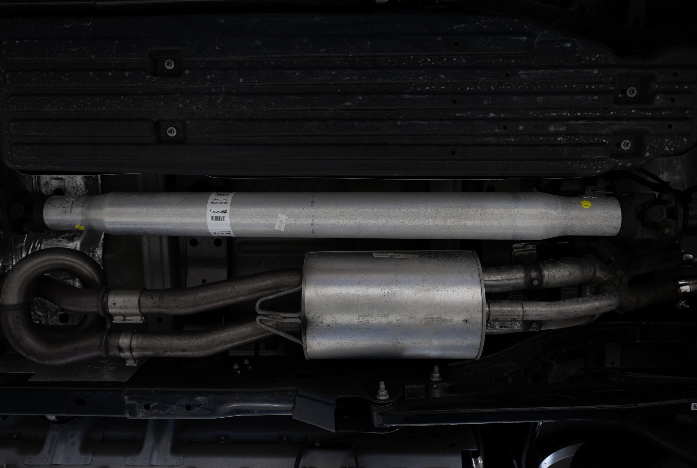 22-Present Ford F-150 Raptor 3.5L and Raptor R 5.2L Armor Pro 3-Inch Axle-Back Dual Split Rear Turn Down MBRP