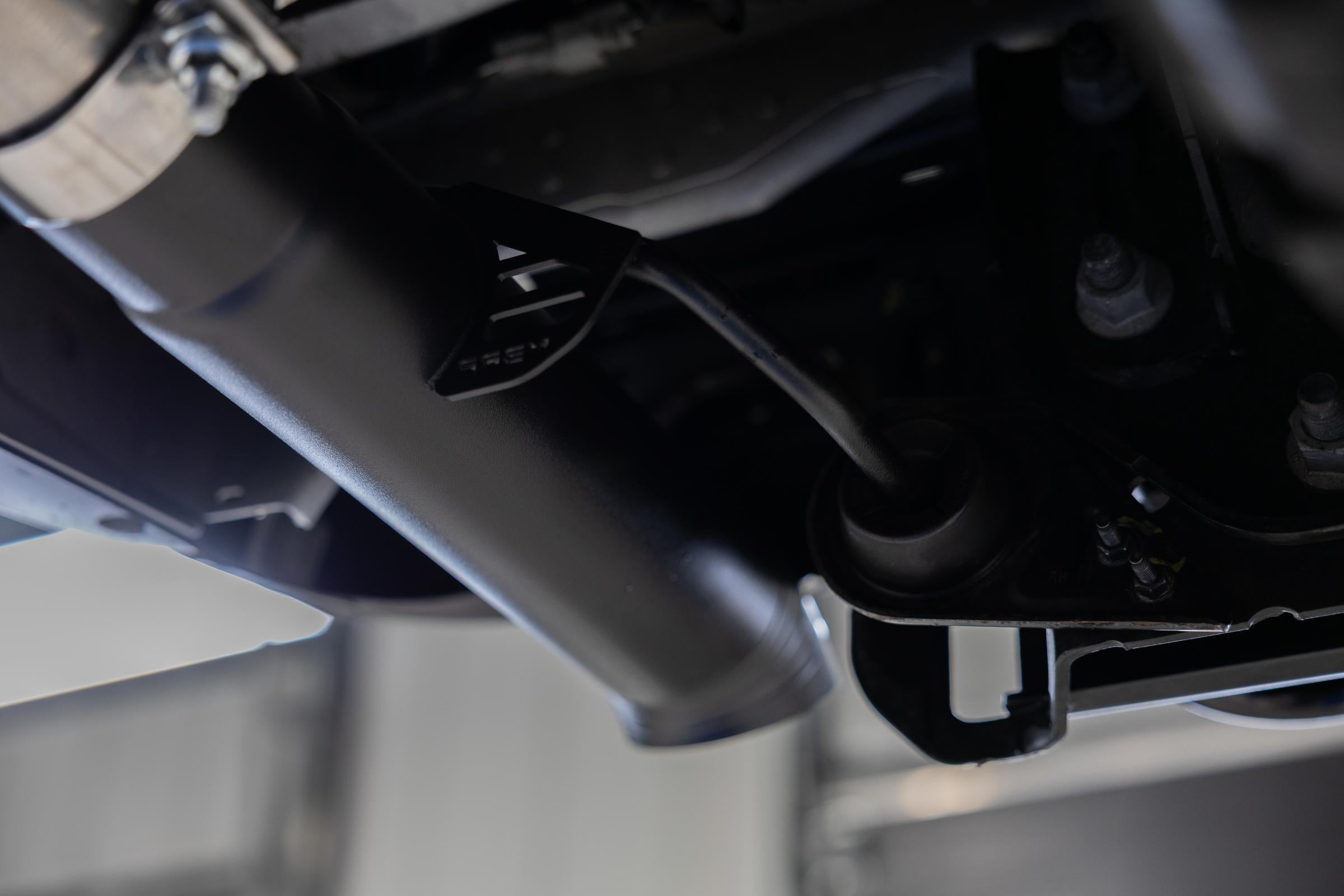 22-Present Ford F-150 Raptor 3.5L and Raptor R 5.2L Armor BLK 3-Inch Axle-Back Dual Split Rear Turn Down MBRP