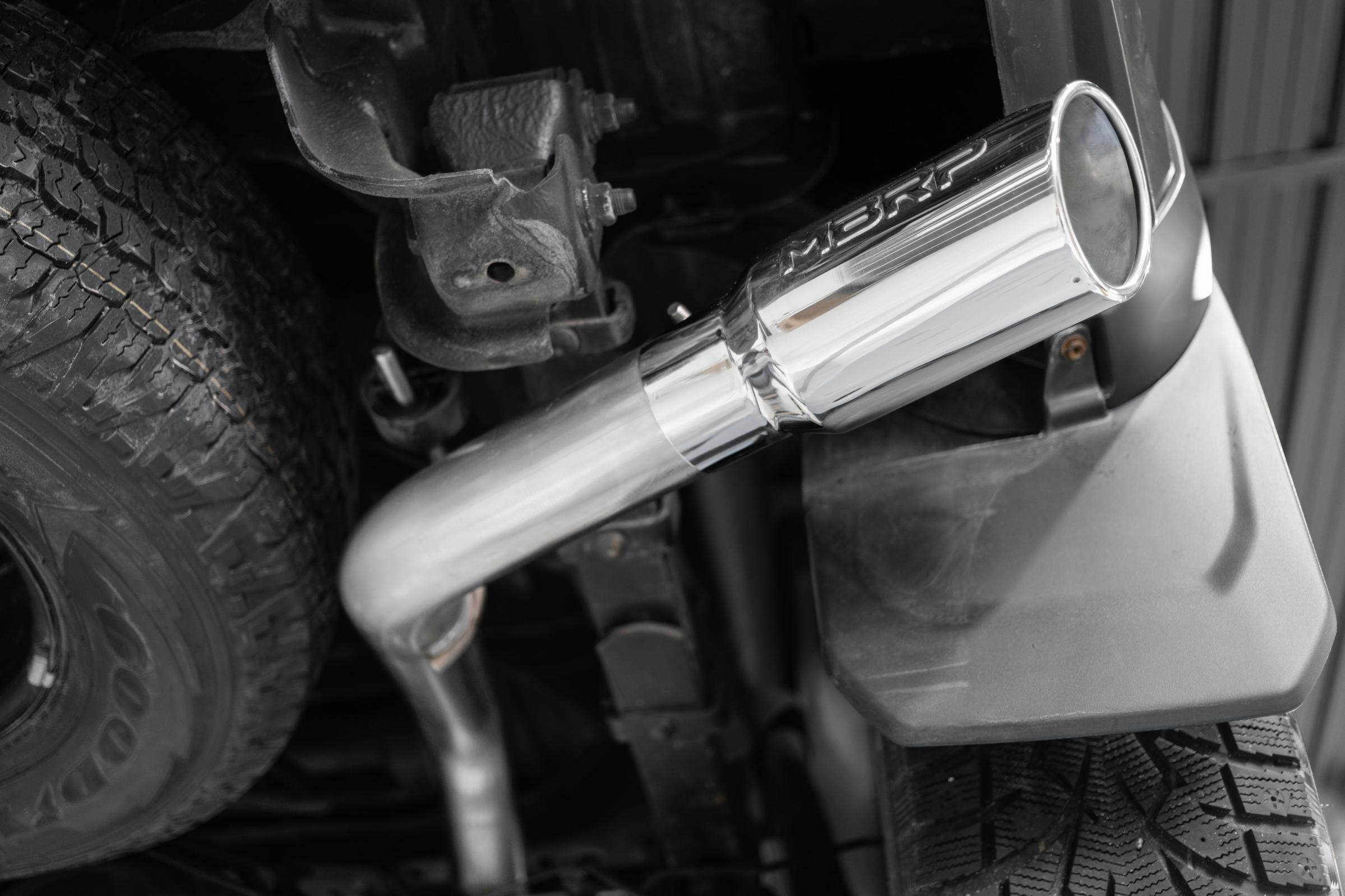 Toyota 3 Inch Cat Back Exhaust System For 16-23 Toyota Tacoma 3.5L Single Side Exit MBRP