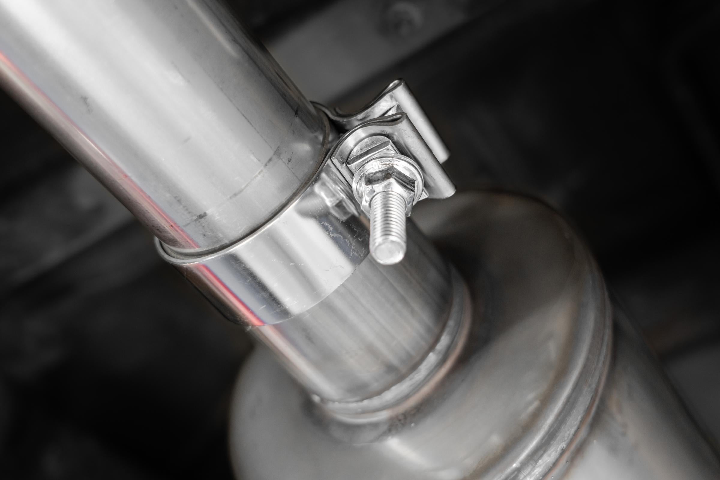 04-24 Toyota 4Runner 11-16 Toyota Land Cruiser Prado Armor Pro T304 Stainless Steel 2.5 Inch Cat-Back High Clearance Turn Down Single Rear Exit MBRP Exhaust System