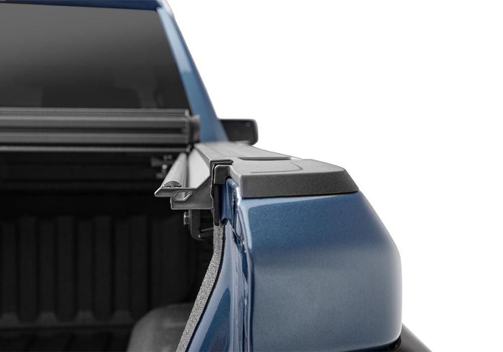 Tonneau Cover Select 2020-2026 Silverado/Sierra 2500 HD/3500 HD 6 Foot 10 Inch Bed Black Textured UnderCover