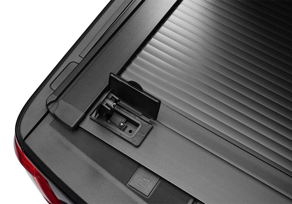 RetraxOne XR Retractable Tonneau Cover Matte One Piece Polycarbonate Construction 2017-2026 Ford F-250/350 6' 10 inch Bed without Stake Pockets