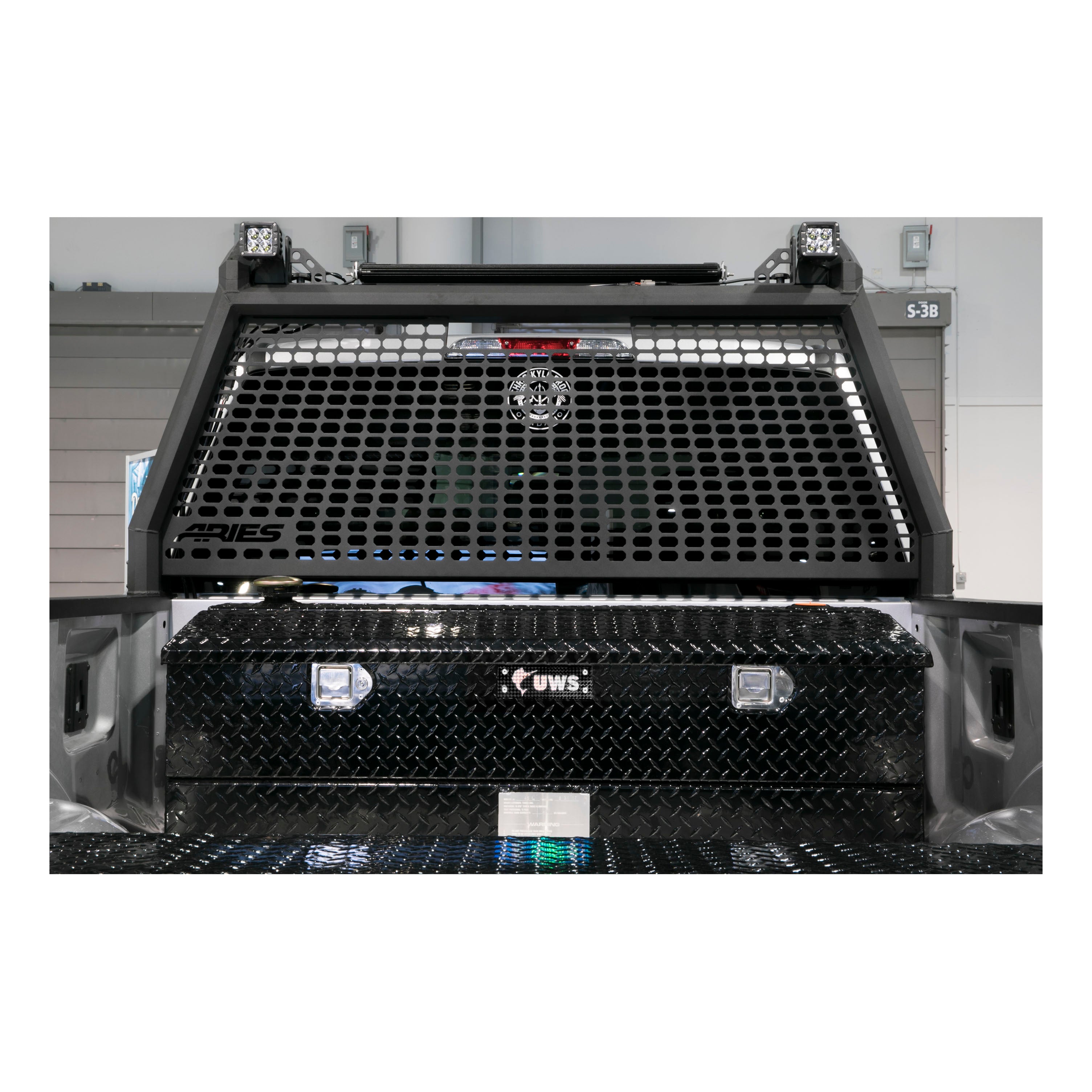 UWS TT-45-COMBO-BLK Gloss Black 45-Gallon Combo Aluminum Transfer Tank