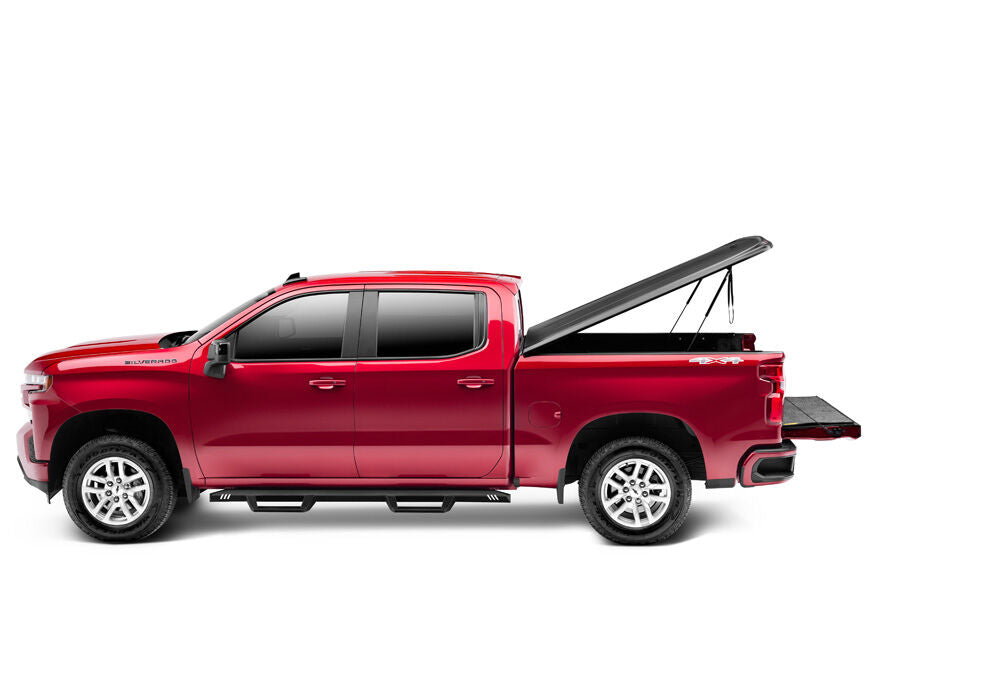 Tonneau Cover SE 2019 (New Body Style) 2026 Silverado 5 Foot 9 Inch Bed Black Textured UnderCover