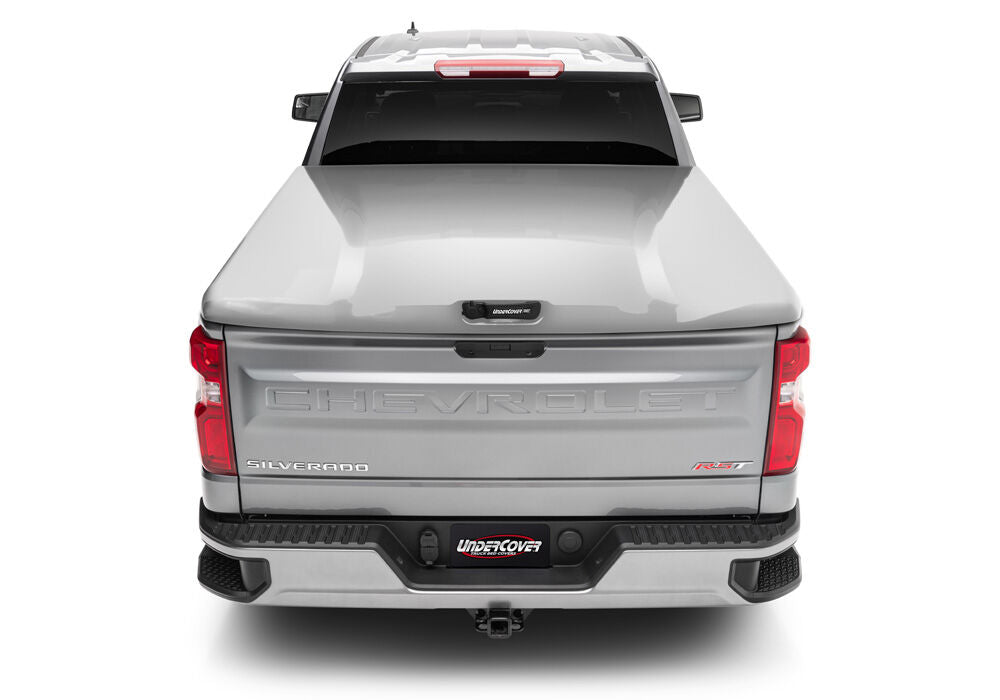 Tonneau Cover Elite LX 2019 (New Body Style) 2023 GMC Sierra (Without CarbonPro Bed) 5 Foot 9 Inch Bed Crew/Ext Without MultiPro Tailgate Silver Ice UnderCover