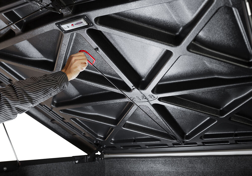 Tonneau Cover Elite 2015-2020 Ford F-150 6 Foot 7 Inch Bed Std/Ext/Crew Black Textured UnderCover