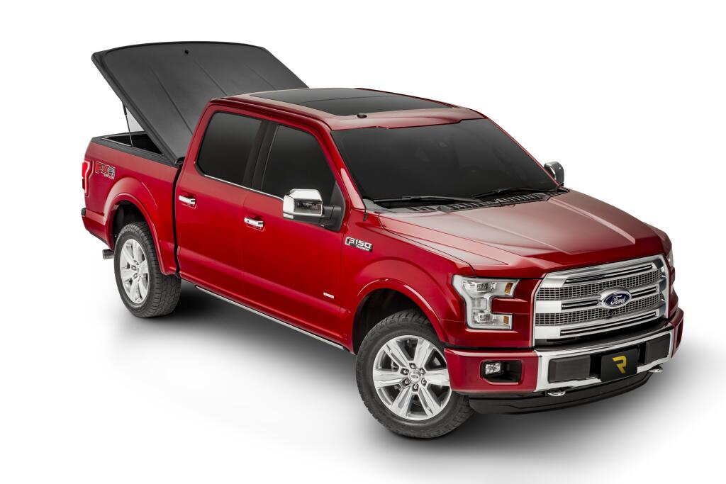 Tonneau Cover SE 2017-2022 Ford F-250/350 6 Foot 10 Inch Bed Std/Ext/Crew Black Textured UnderCover